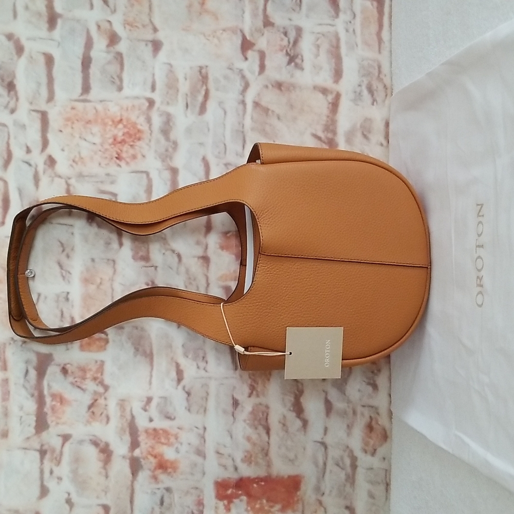 New OROTON Emilia Zip Leather Tote Bag